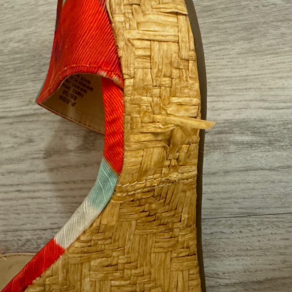 Jessica Simpson Wedges - Picture 5 of 7